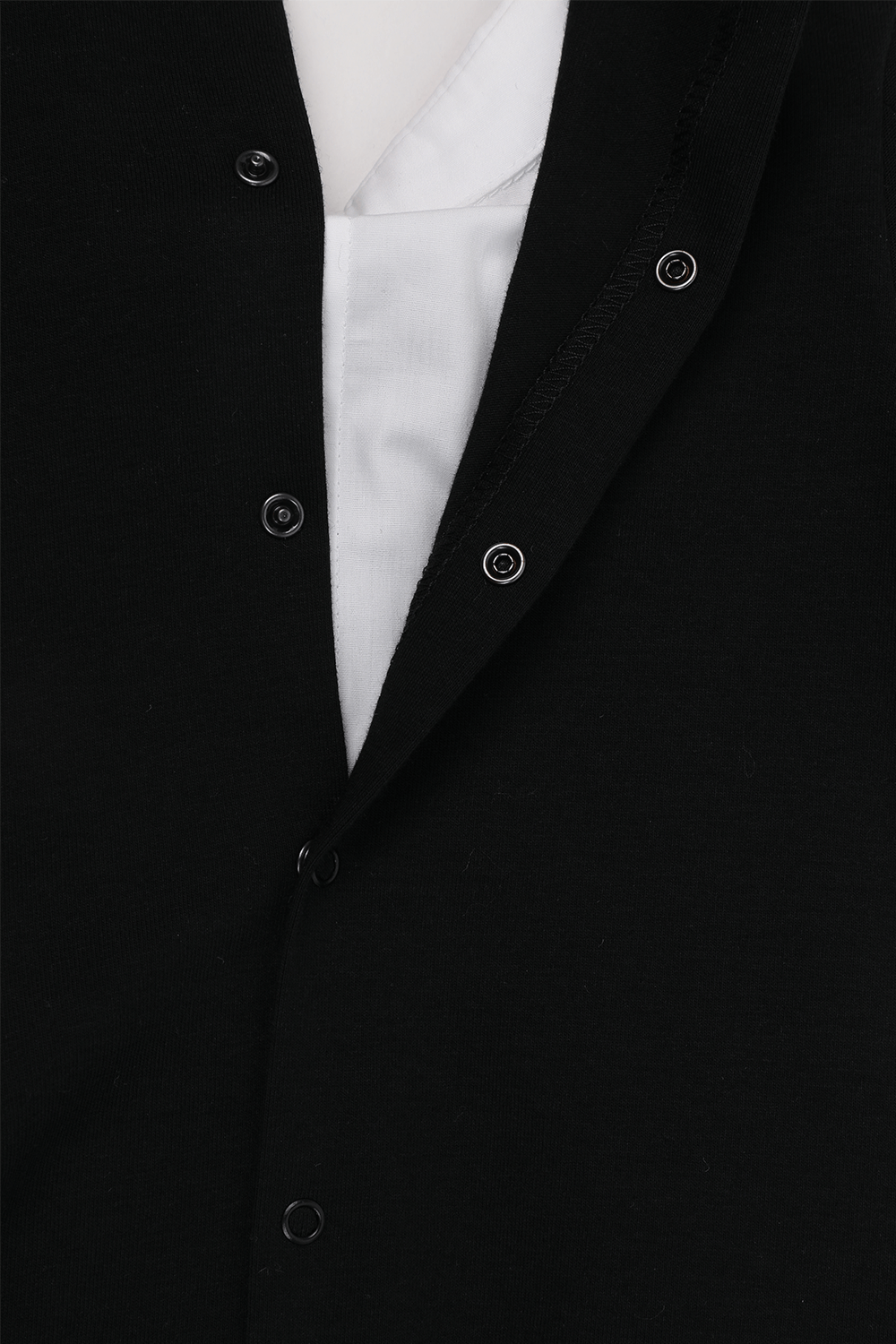 תמונת פנים של גילאי 3-18 חודשים אוברול טוקסידו