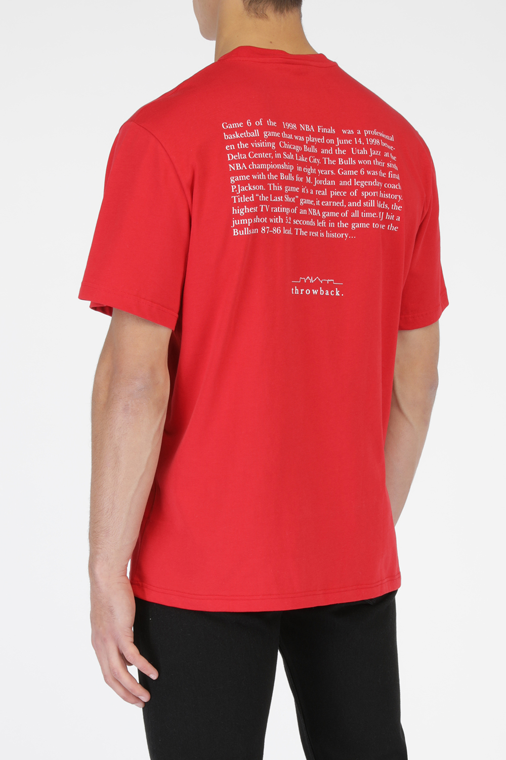 תמונת דוגמן אחורית של Tee History in Red
