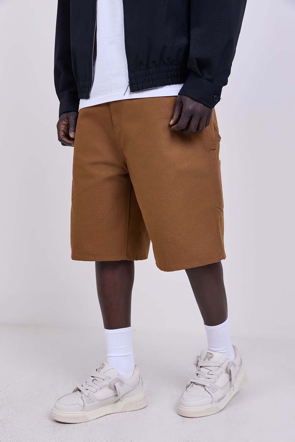 תמונת דוגמן קידמית של מכנסי ברמודה סינגל ניי