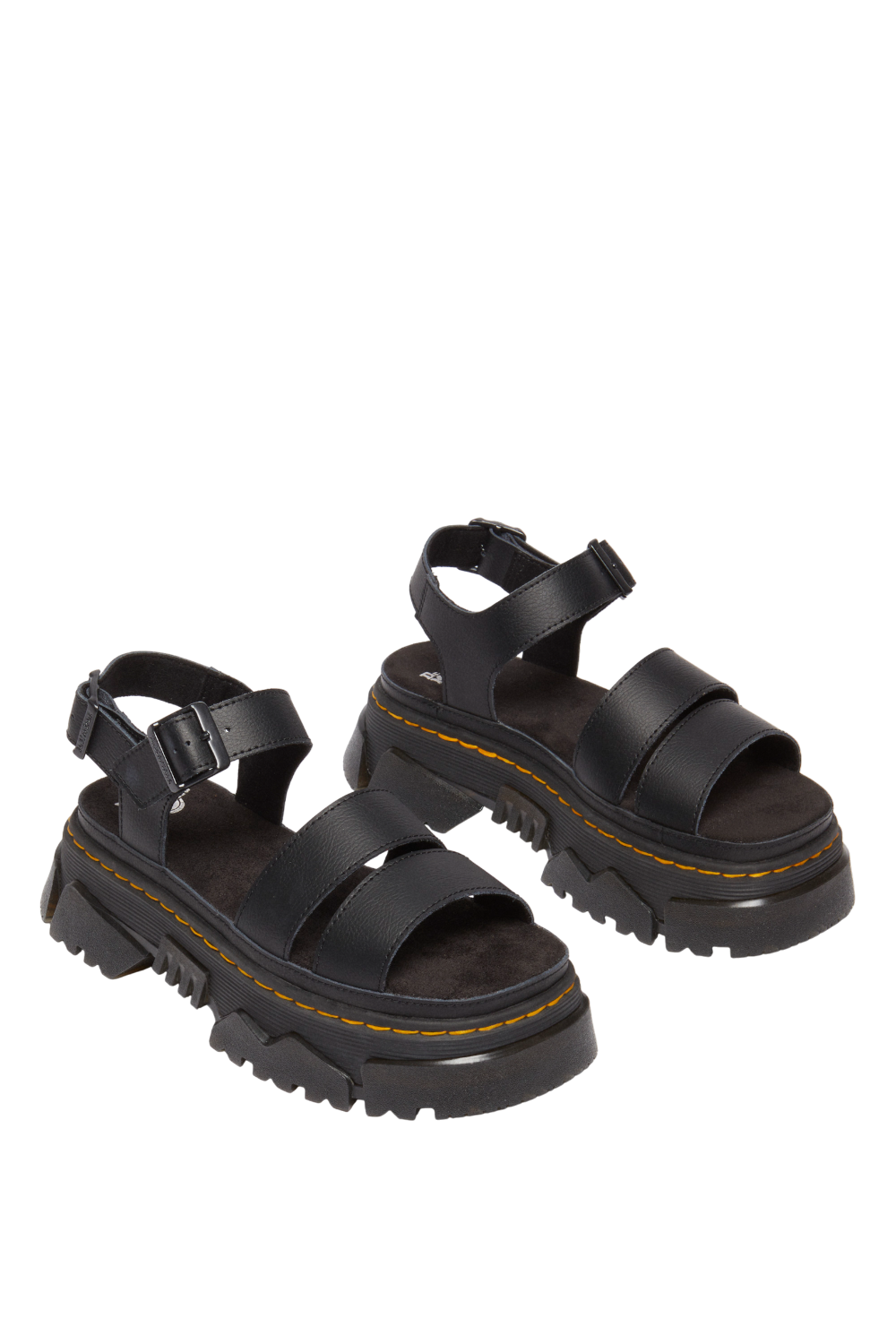 תמונת פנים של סנדלי פלטפורמה מטיסון