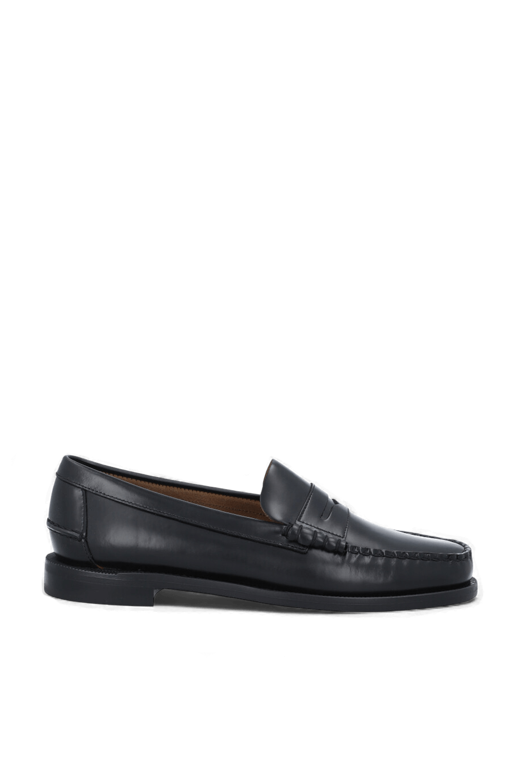 תמונה קידמית של נעלי מוקסינים דן