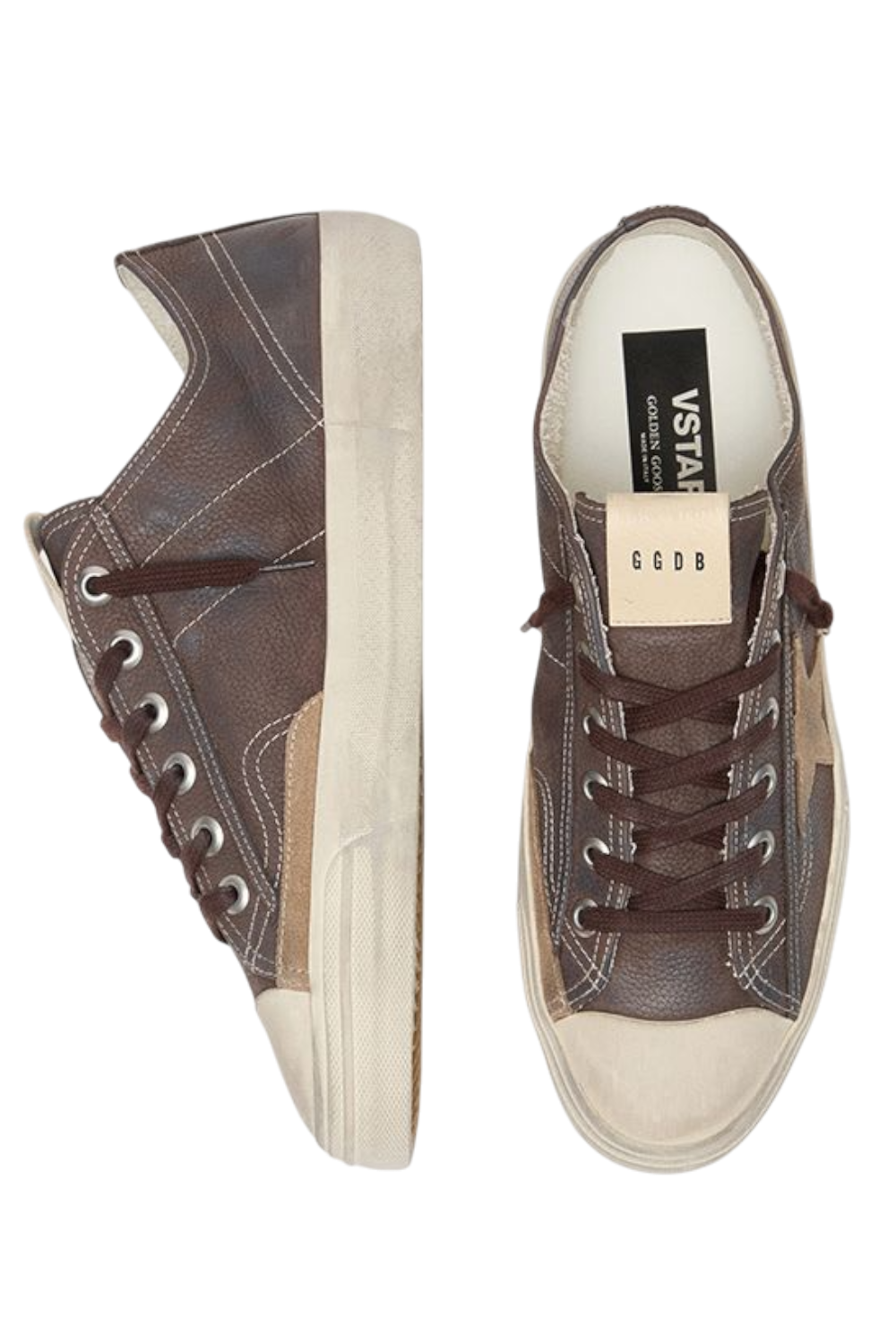 תמונת תקריב של סניקרס