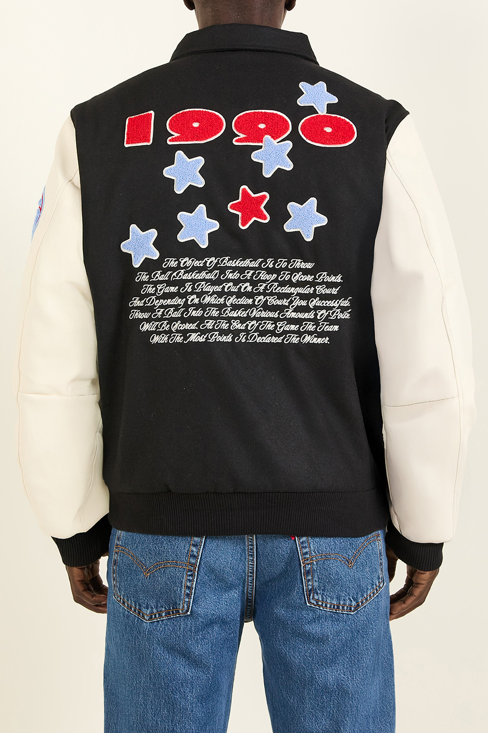 תמונת תקריב דוגמן של ז'קט