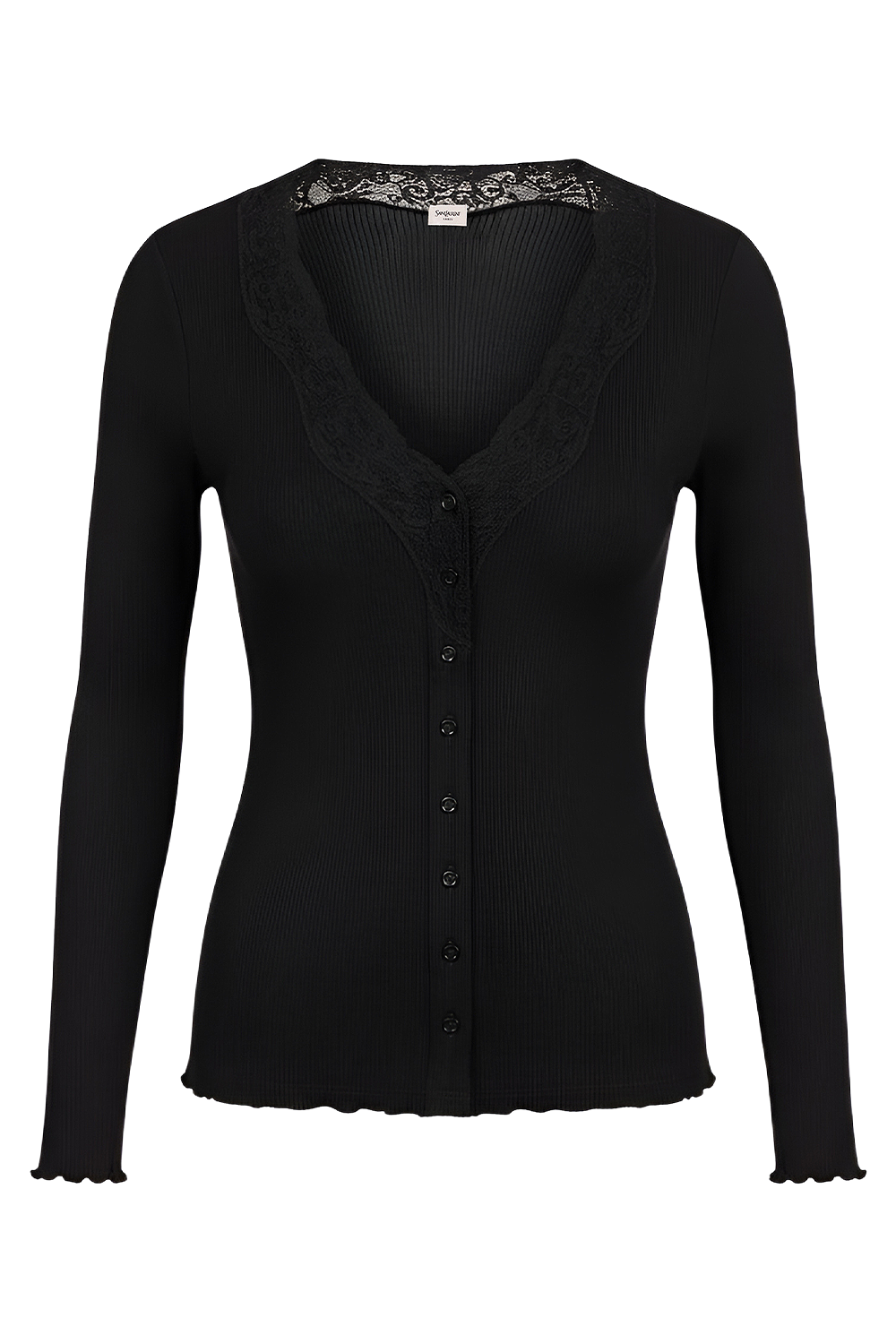 תמונה קידמית של חולצת תחרה ומשי