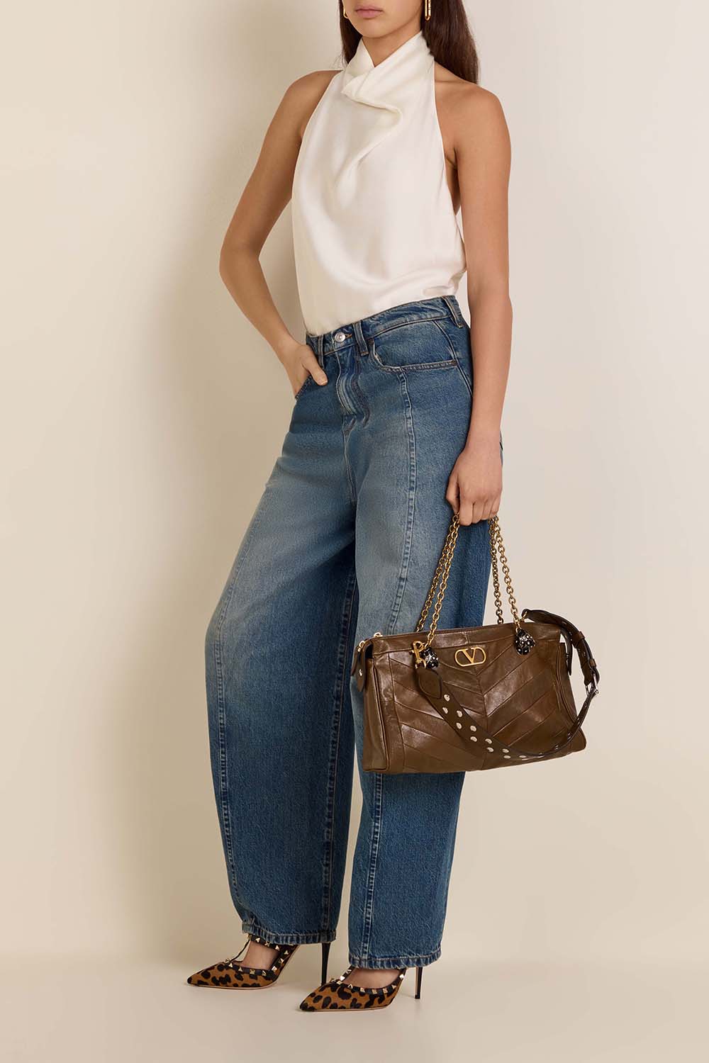 תמונת דוגמן קידמית של תיק כתף