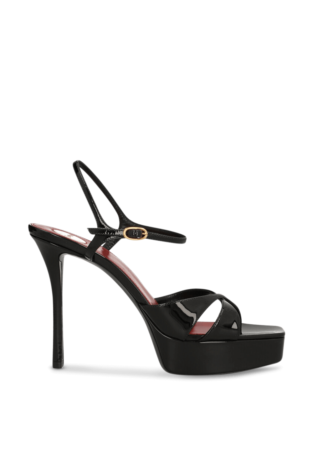 תמונה קידמית של סנדלי פלטפורמה