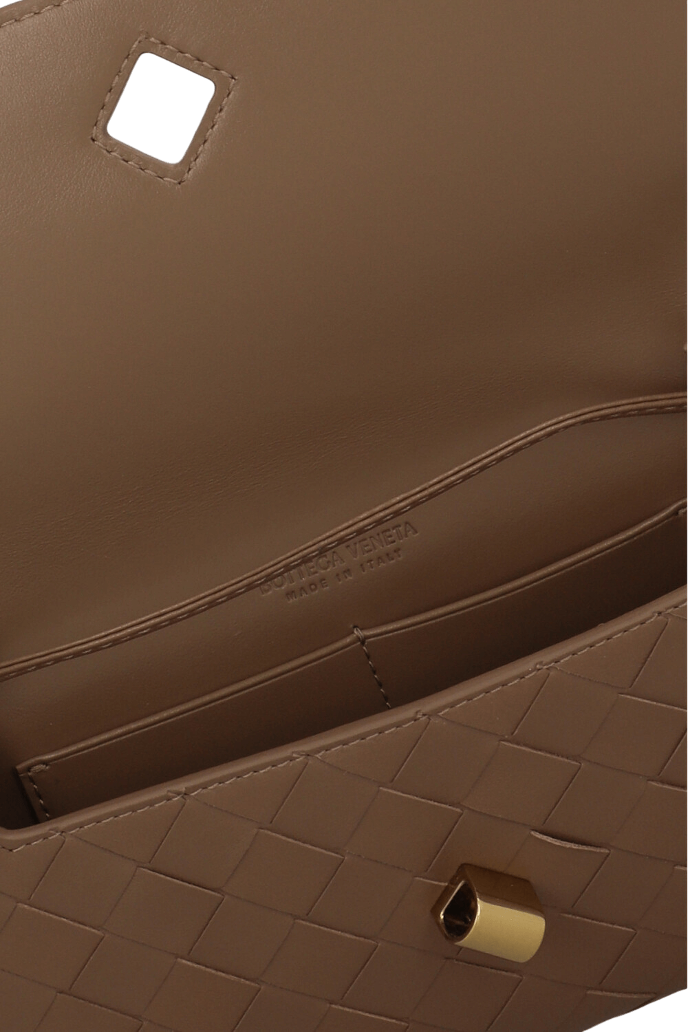 תמונת פנים של תיק קלאץ אנדיאמו