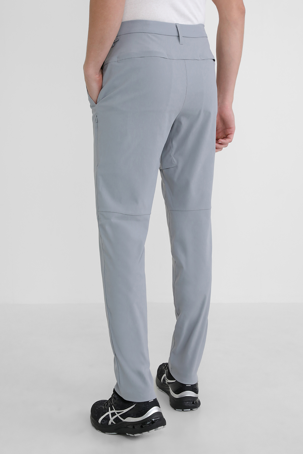 תמונת דוגמן אחורית של Commission Golf Pant 32