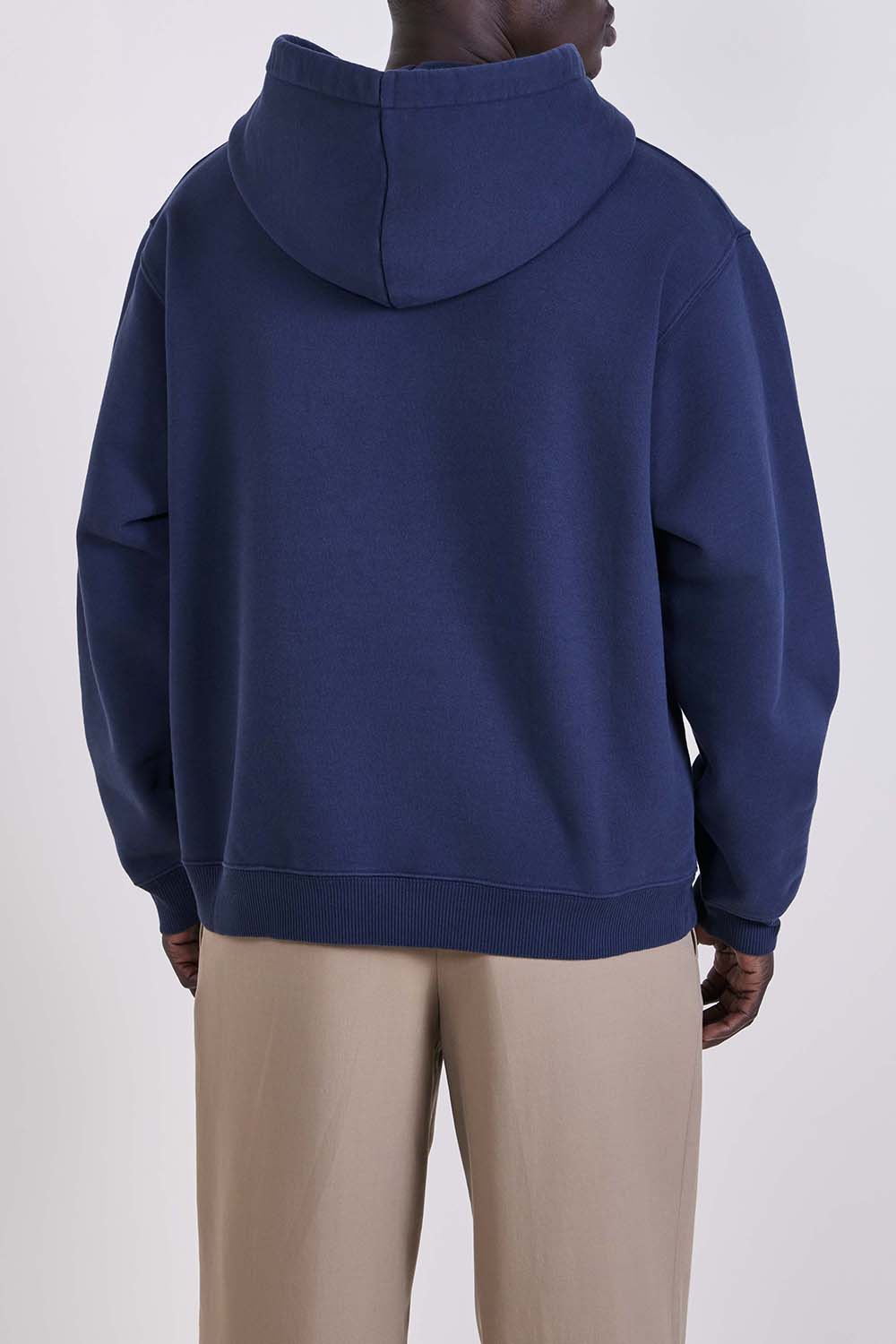 תמונת דוגמן אחורית של קפוצ'ון כותנה