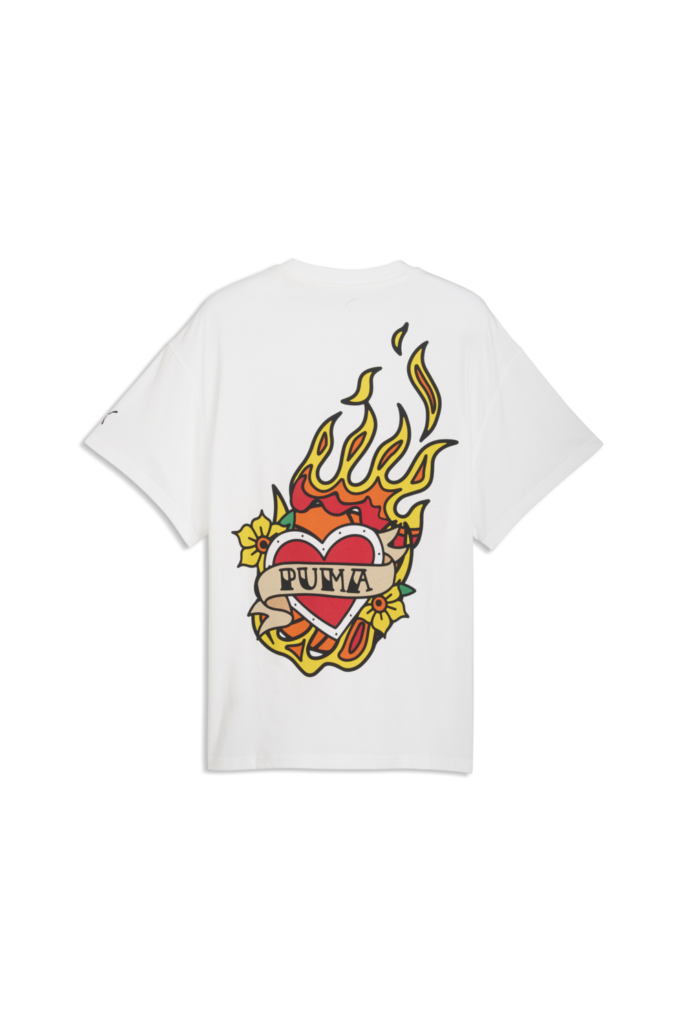 תמונה אחורית של חולצת טי אוברסייז