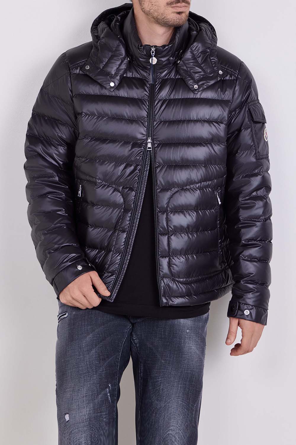 תמונת דוגמן קידמית של מעיל פוך