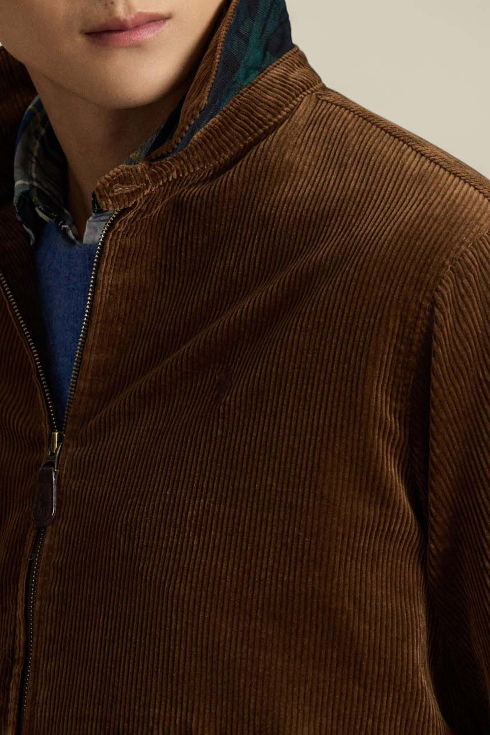 תמונת תקריב דוגמן של ז'קט קורדרוי