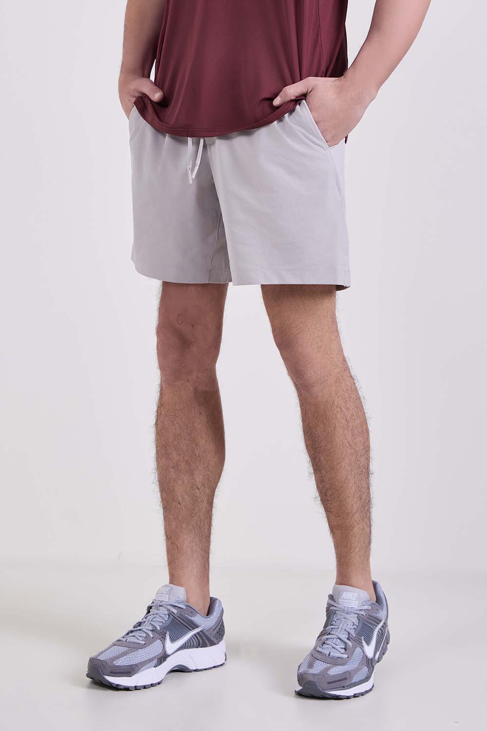 תמונת דוגמן קידמית של Zeroed In Linerless Short 7