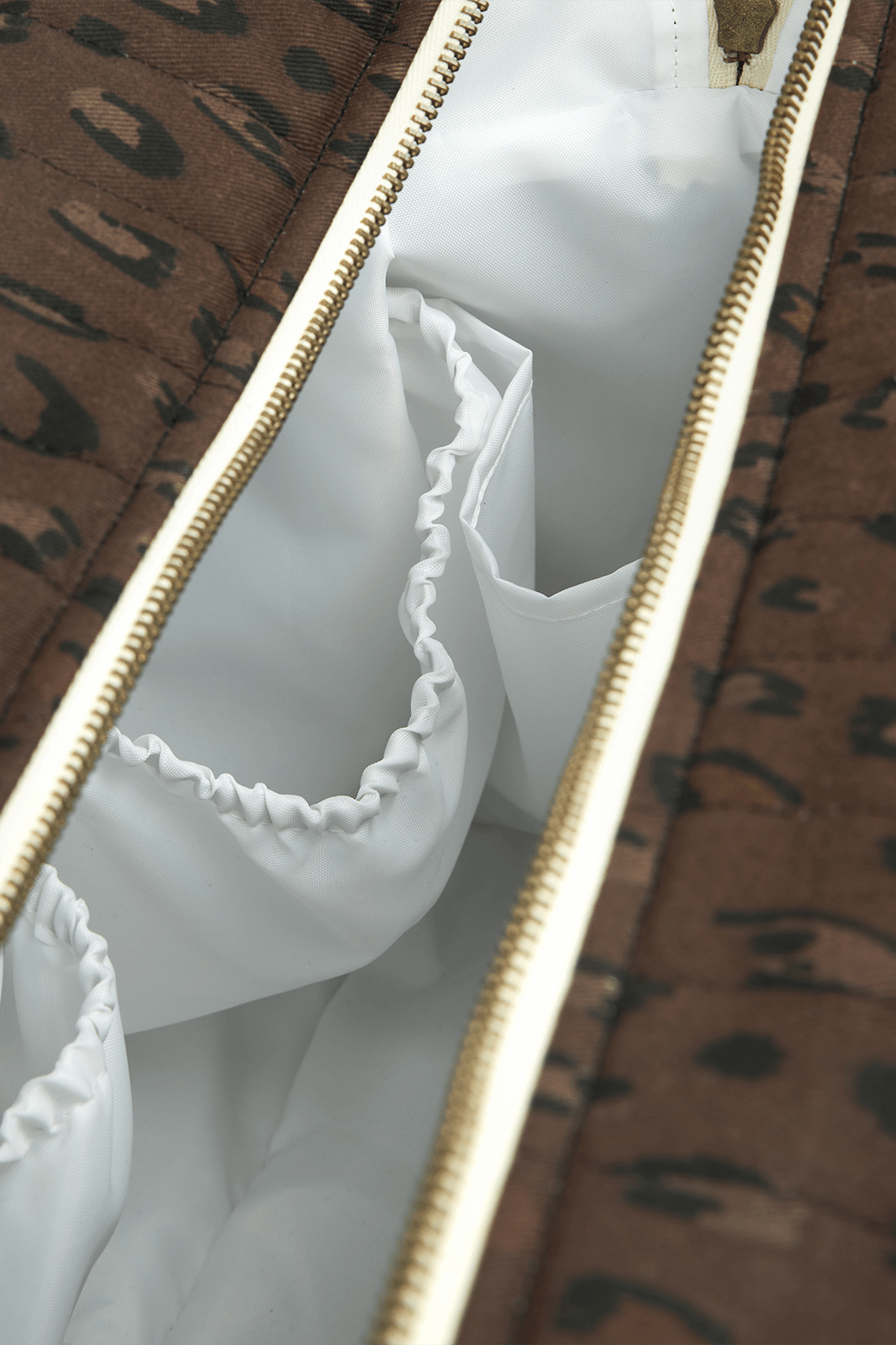 תמונת פנים של תיק לעגלה