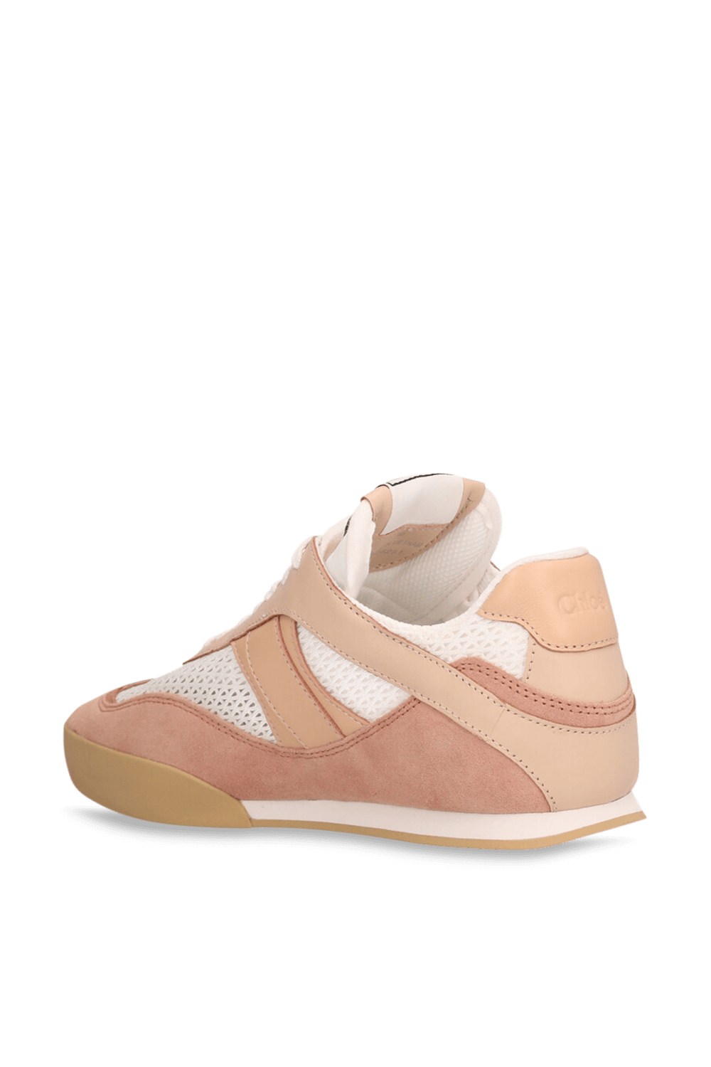 תמונה אחורית של נעלי סניקרס