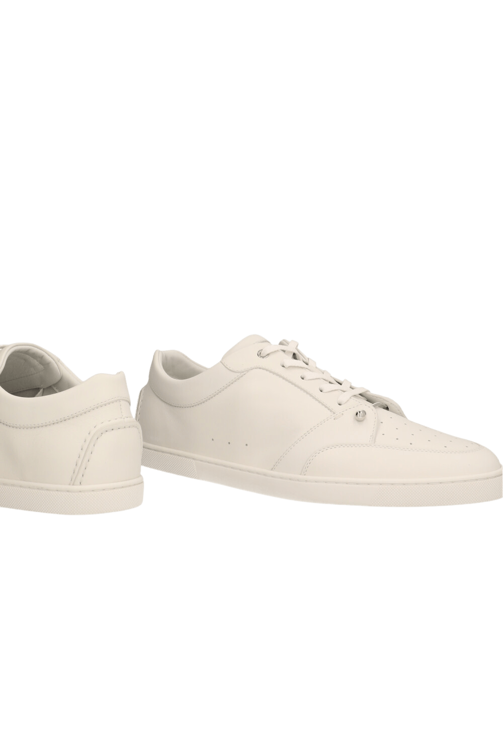 תמונת תקריב של נעלי סניקרס שאמבליסניק