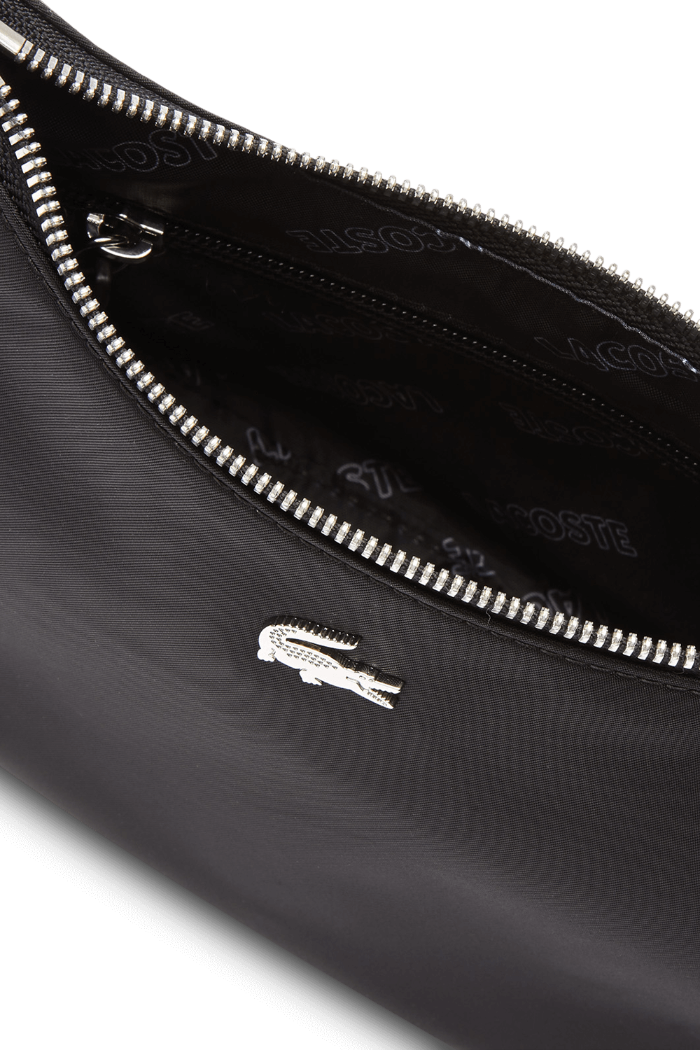 תמונת פנים של תיק קרוס שחור בגימור ניילון
