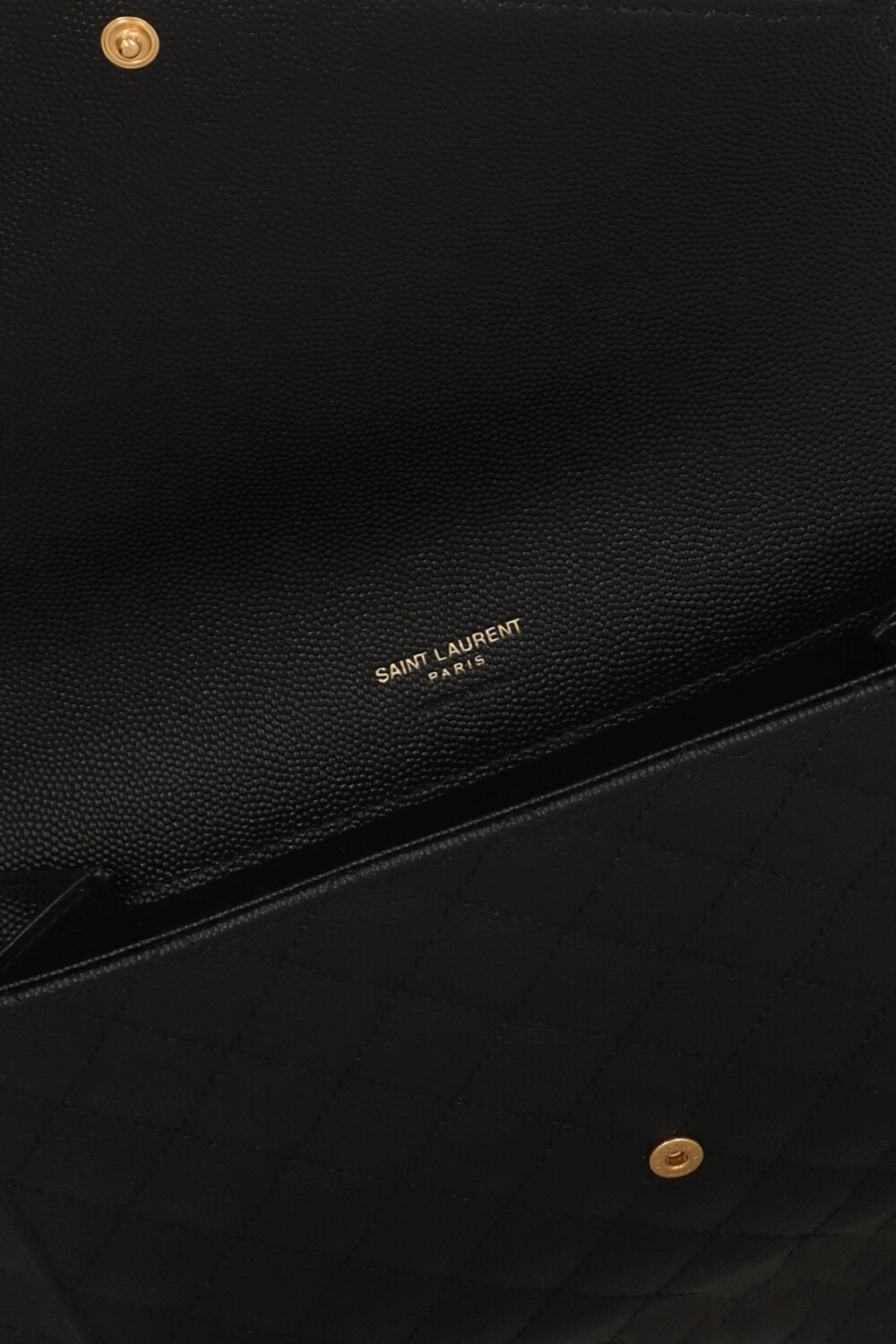 תמונת פנים של תיק קלאץ' מעטפה