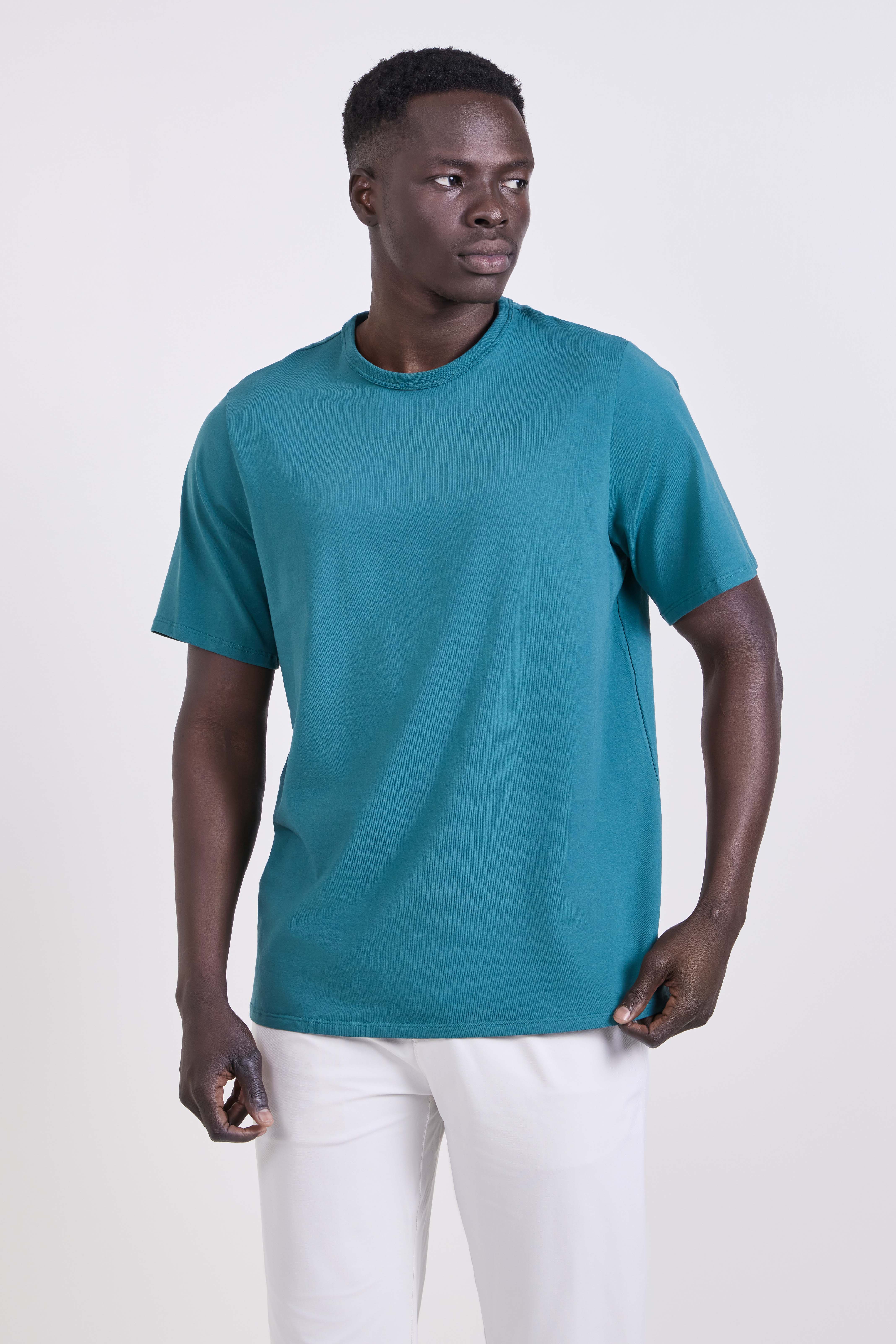 תמונת דוגמן קידמית של Organic Cotton Classic-Fit T-Shirt