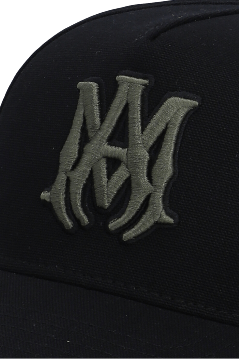 תמונת תקריב של כובע מצחייה