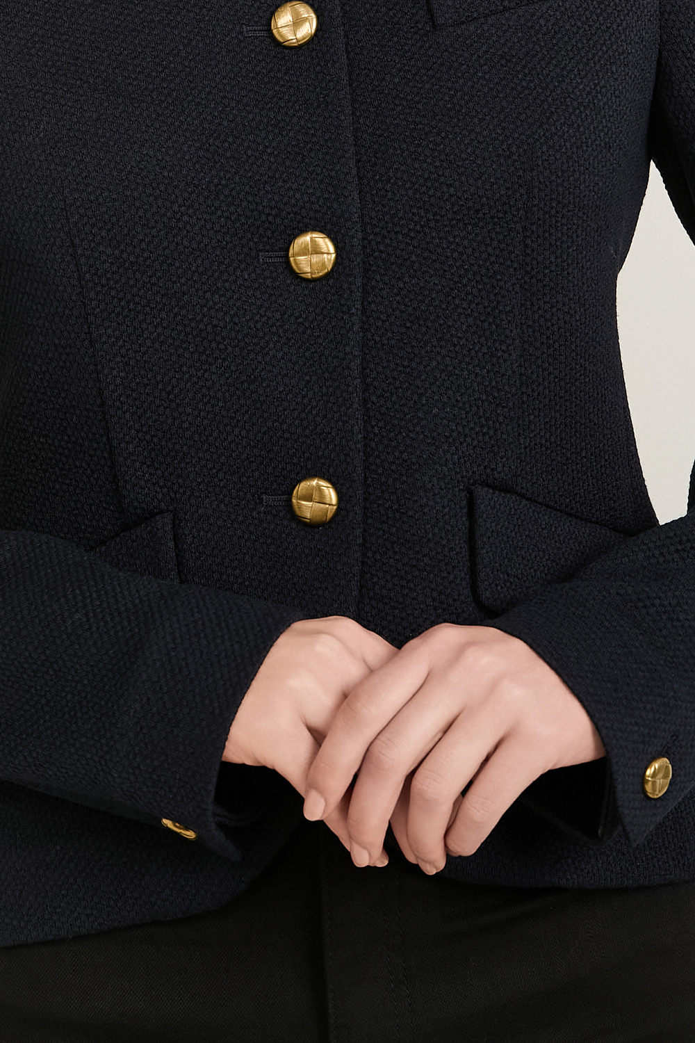 תמונת תקריב דוגמן של בלייזר