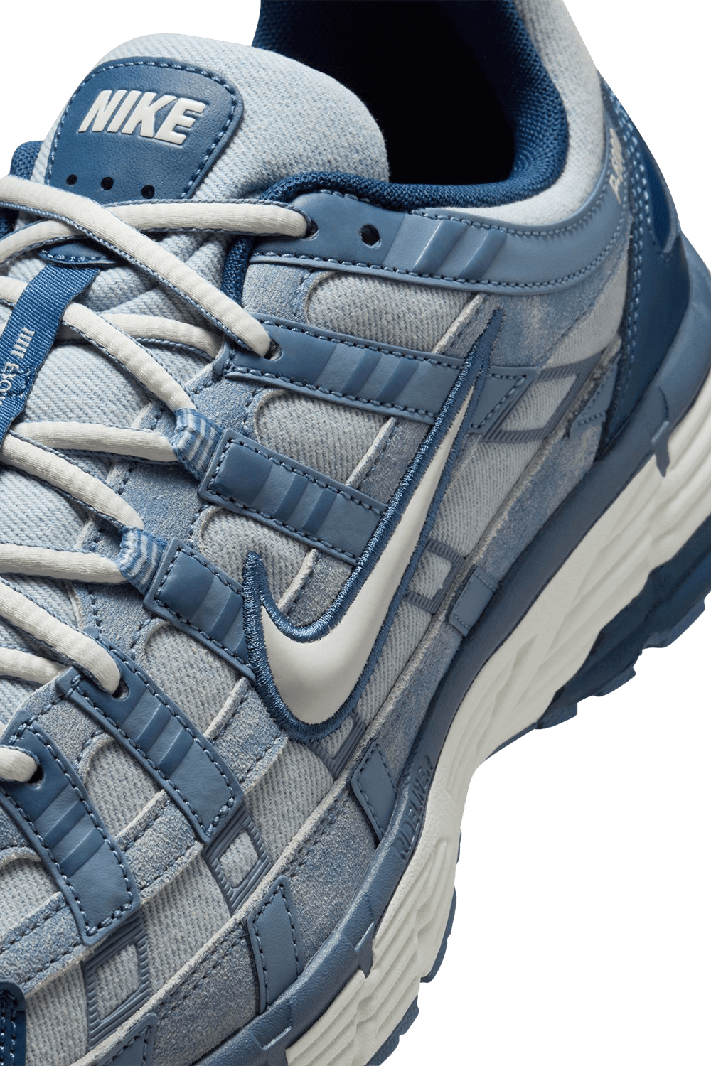 תמונת פנים של נעלי ריצה פי - 6000