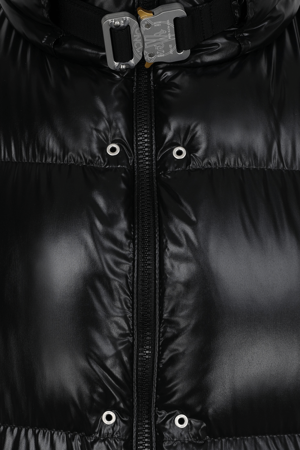 תמונה אחורית של מונקלר X אליקס מעיל פוך מרופד