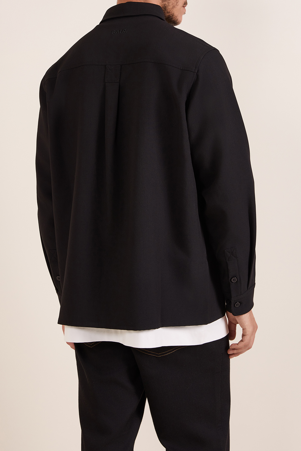 תמונת דוגמן אחורית של חולצת ז'קט