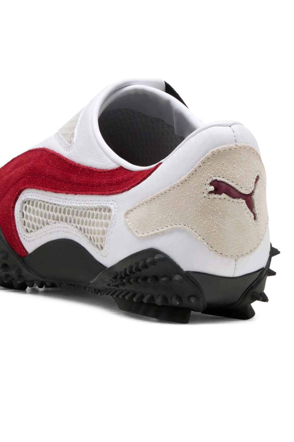 תמונת פנים של נעלי מוסטרו