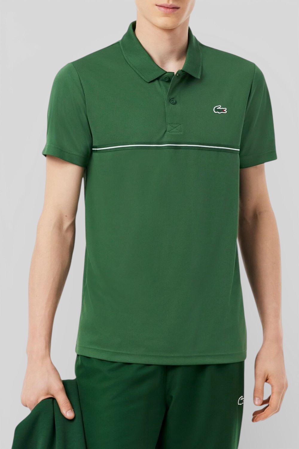 תמונת דוגמן קידמית של חולצת פולו