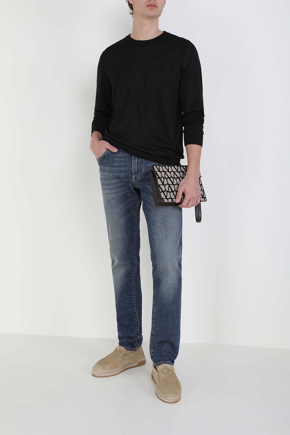 תמונת דוגמן קידמית של תיק קלאץ'