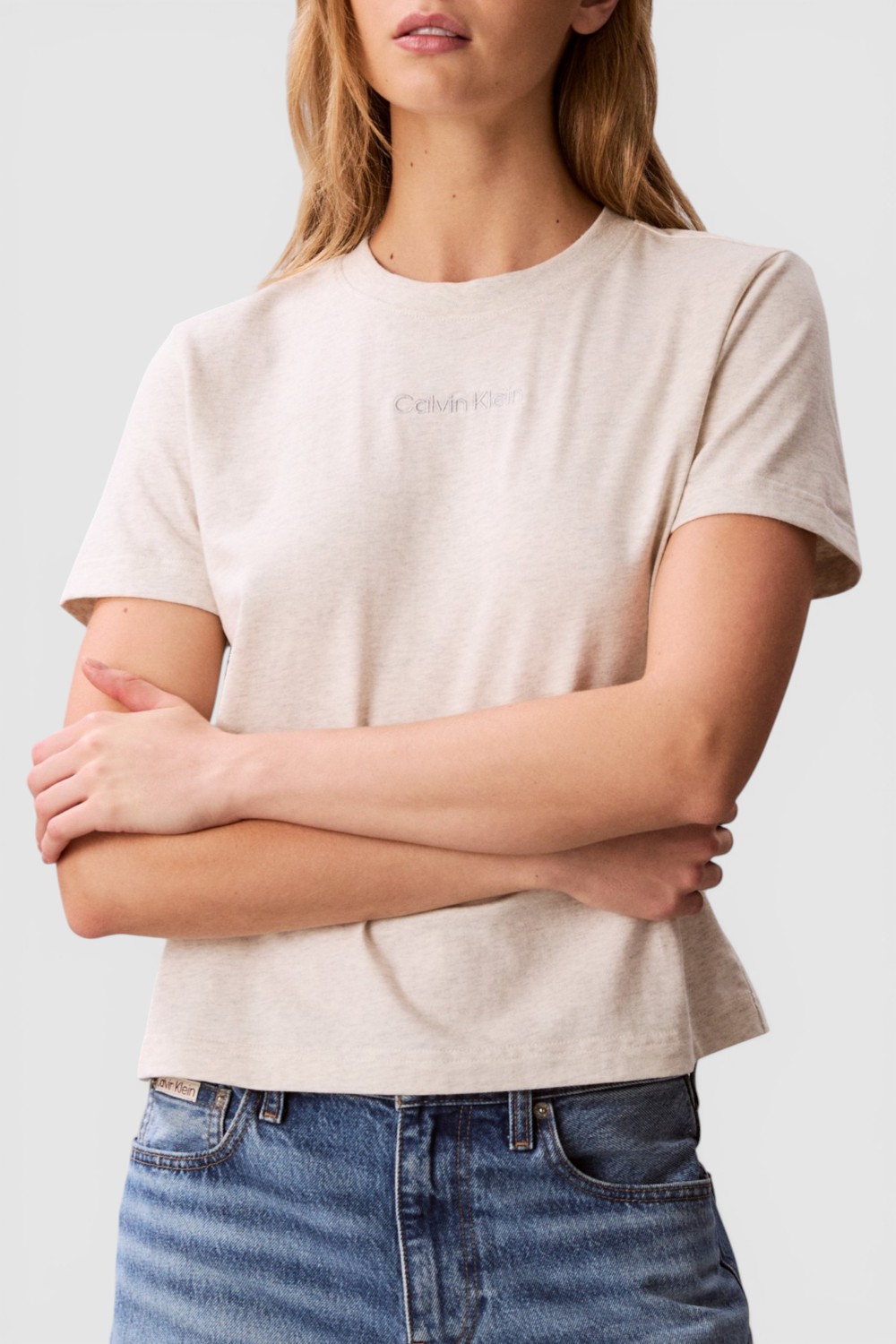 תמונת דוגמן קידמית של חולצת טי