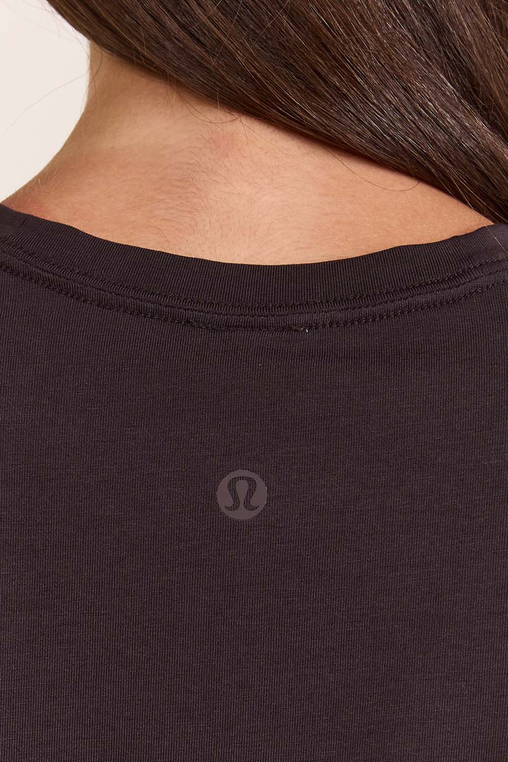 תמונת תקריב דוגמן של Love Crew