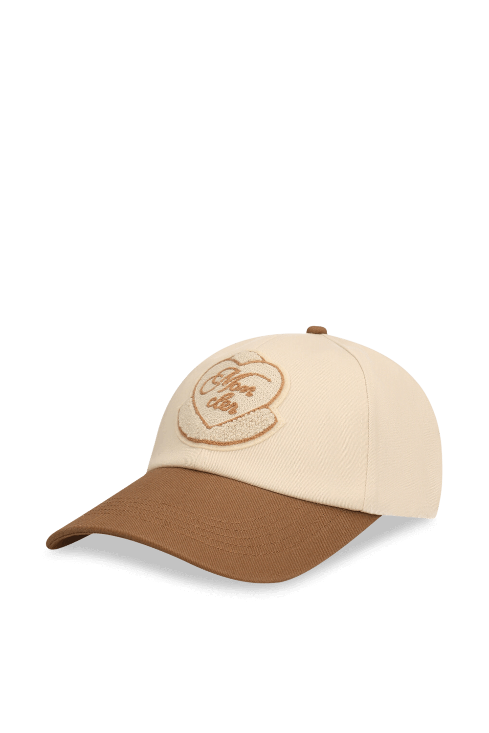 תמונה קידמית של כובע מצחייה