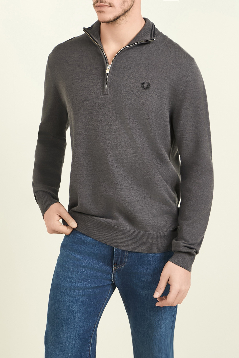 תמונת דוגמן קידמית של סריג עם חצי רוכסן