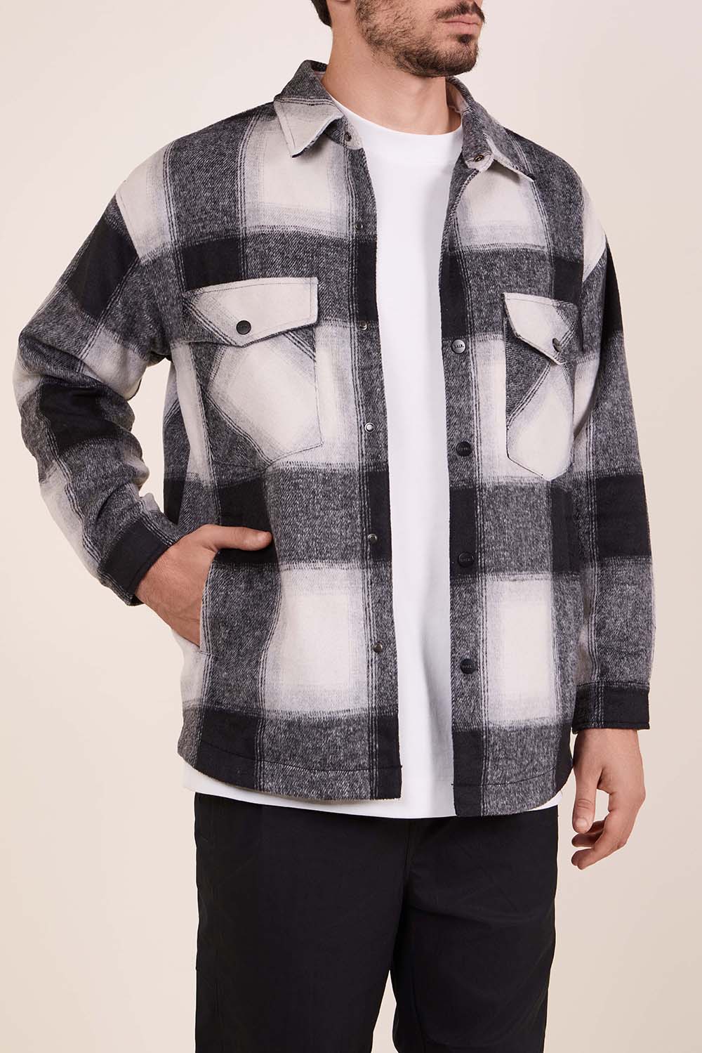 תמונת דוגמן קידמית של ז'קט משבצות