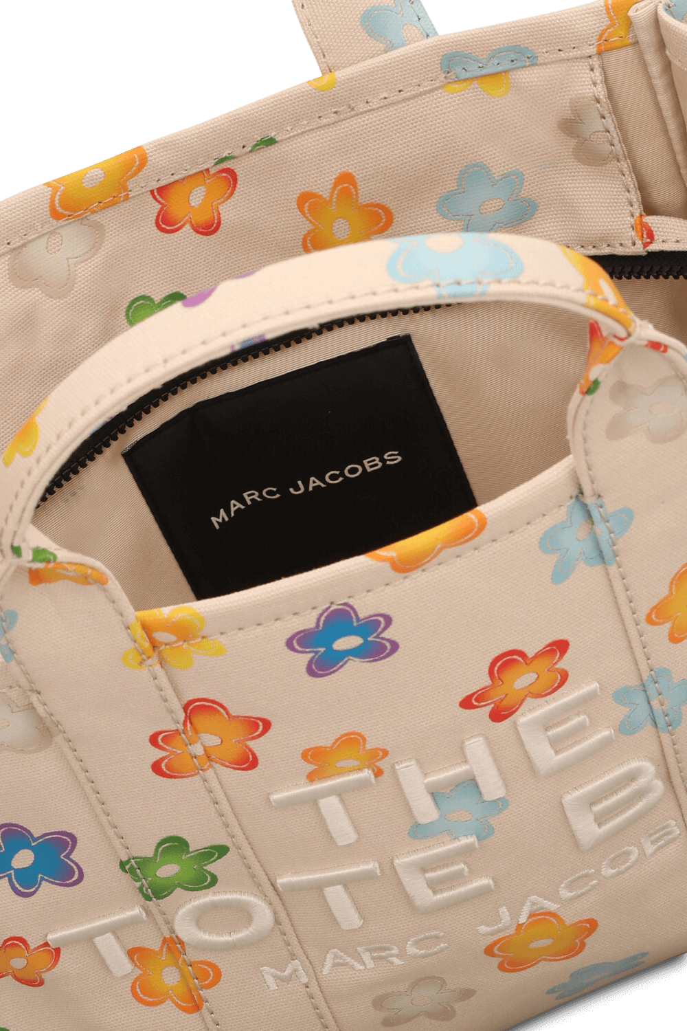 תמונת פנים של תיק טוט מדיום