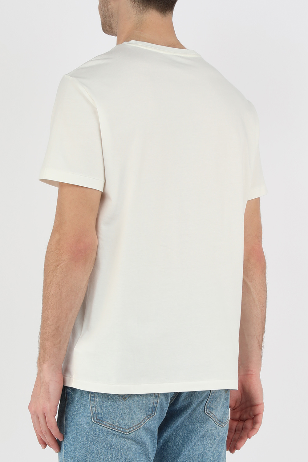 תמונת דוגמן אחורית של חולצת טי לבנה עם לוגו