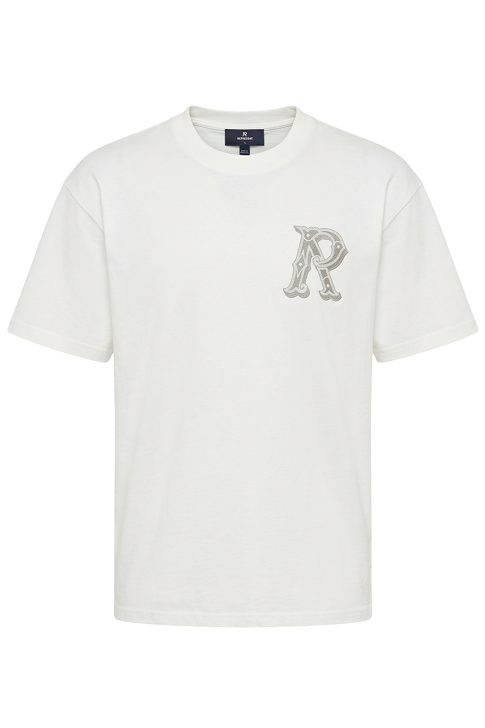 תמונה קידמית של חולצת טי אוברסייז