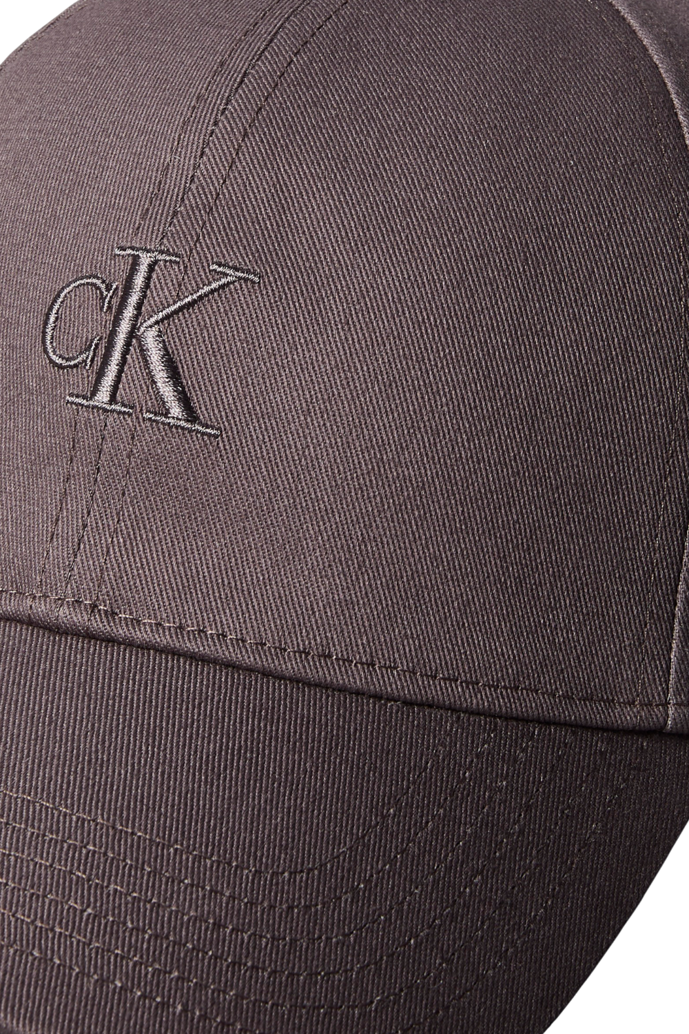 תמונת תקריב של כובע מצחייה