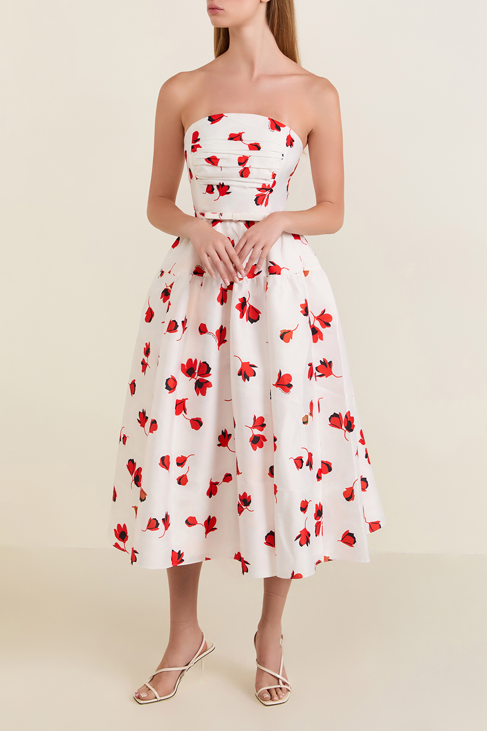 תמונת דוגמן קידמית של שמלת מידי פרחונית