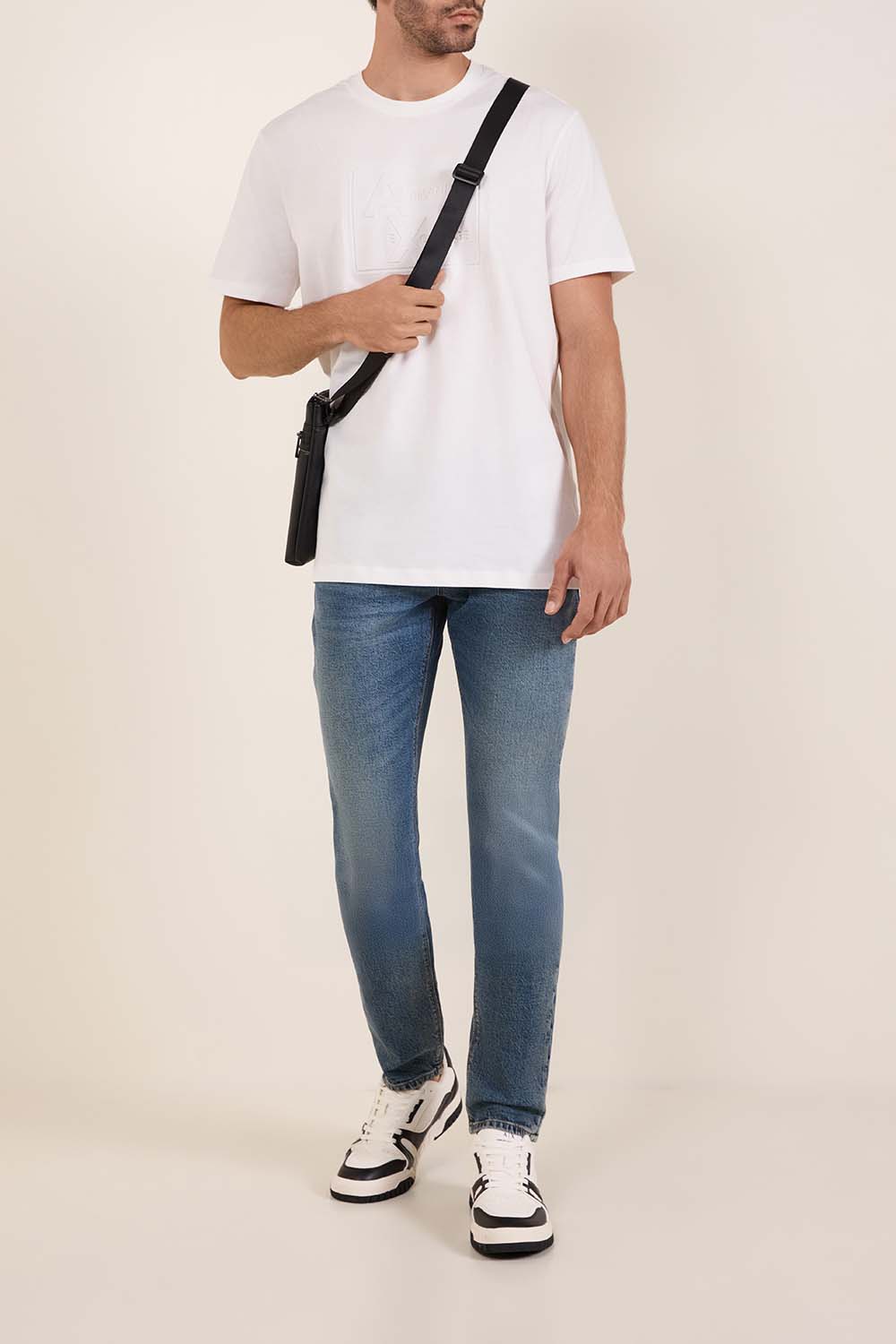 תמונת דוגמן קידמית של תיק