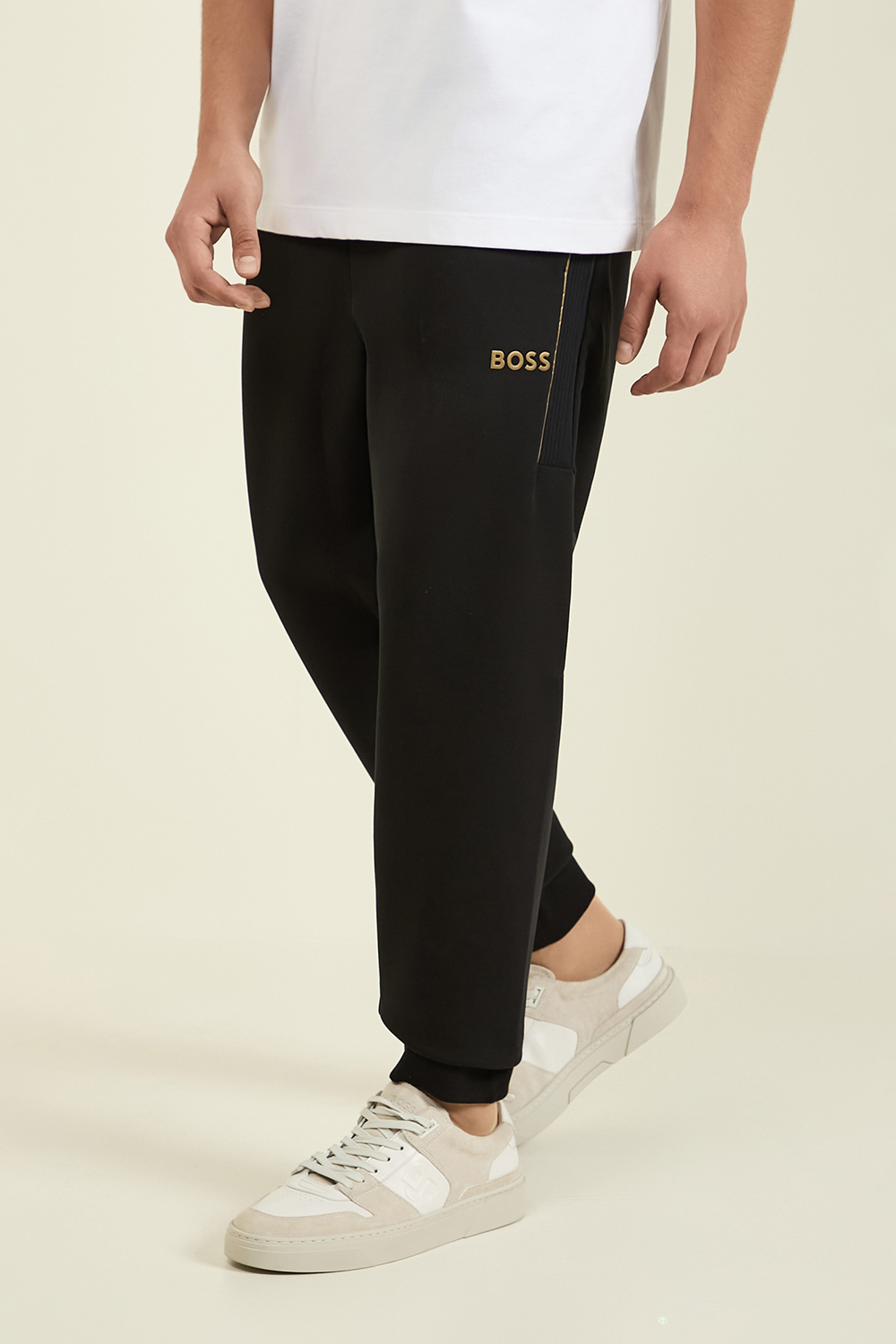 סט ספורטיבי