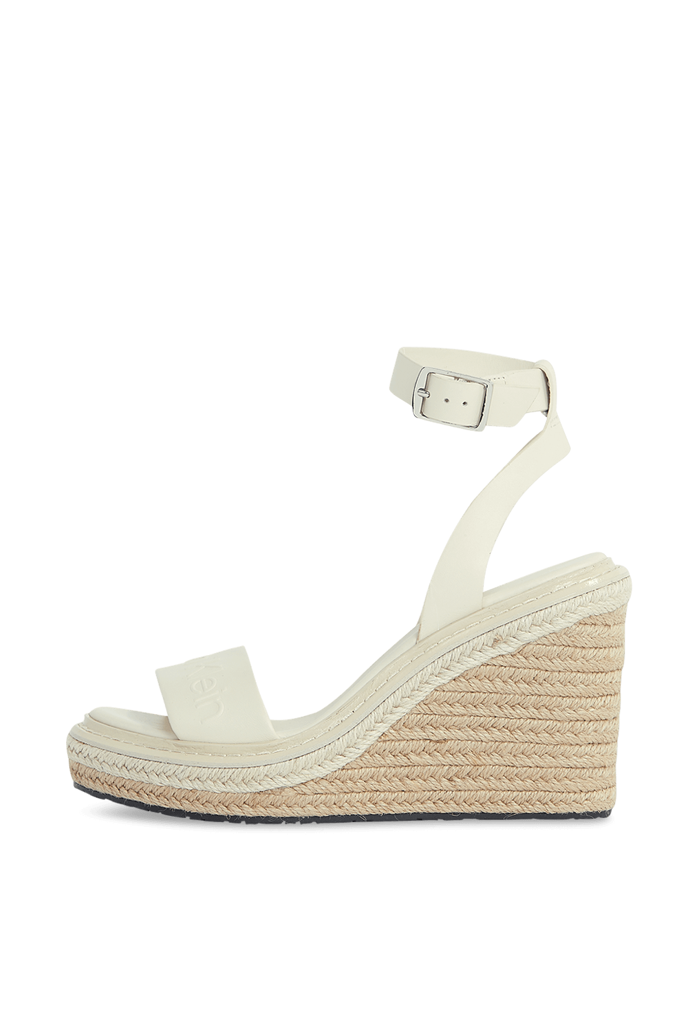 תמונה אחורית של סנדלי פלטפורמה