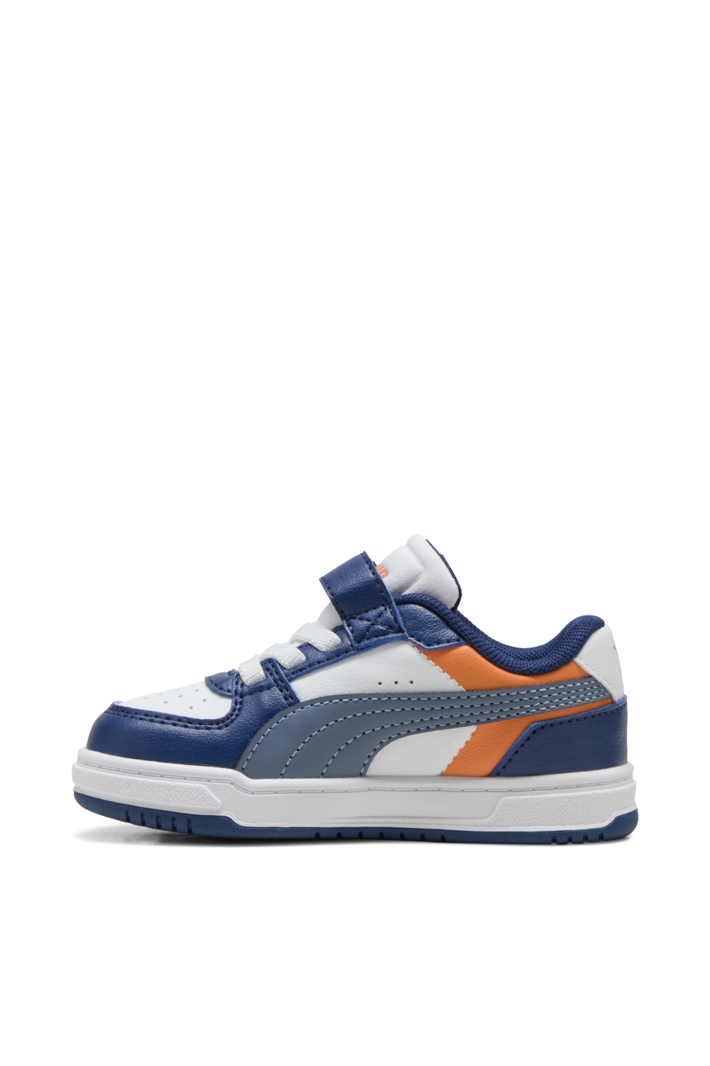 תמונה אחורית של נעלי סניקרס Caven III