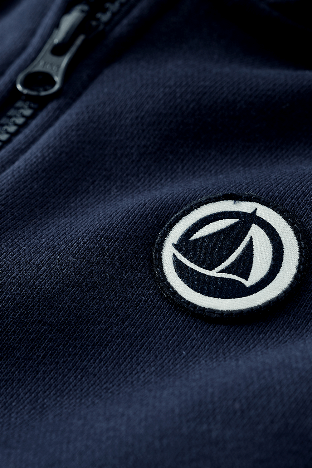 תמונת פנים של סווטשירט ארוך כחול כהה - גילאי 3-5