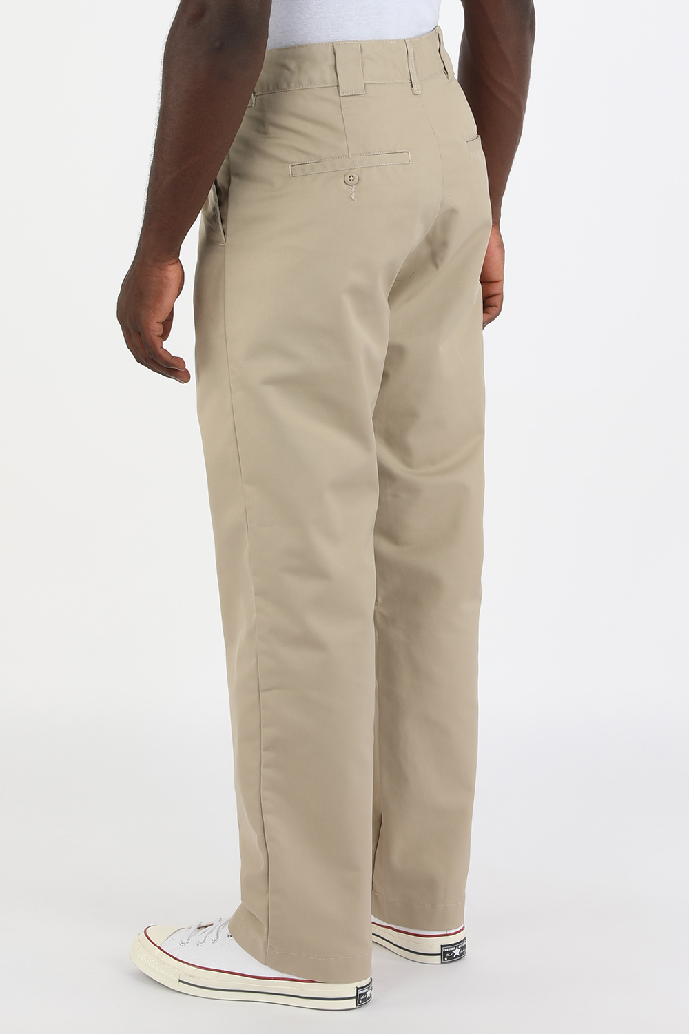 תמונת דוגמן אחורית של Crafter Pants in Natural