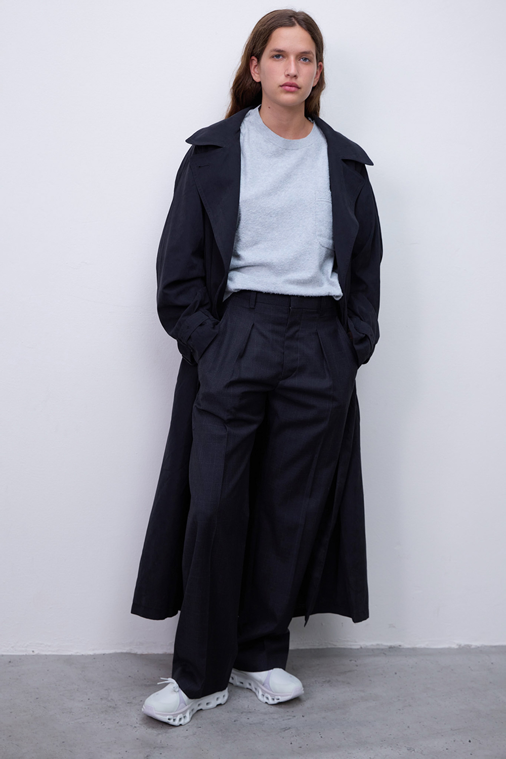 תמונת דוגמן קידמית של מעיל טרנץ'