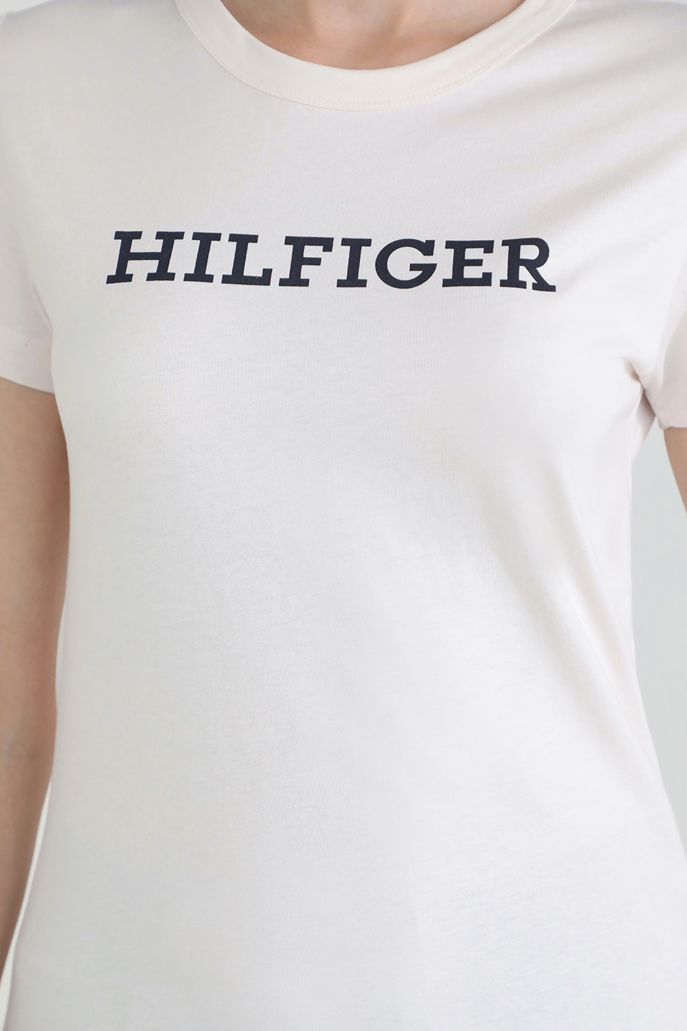 חולצת טי עם הדפס TOMMY HILFIGER