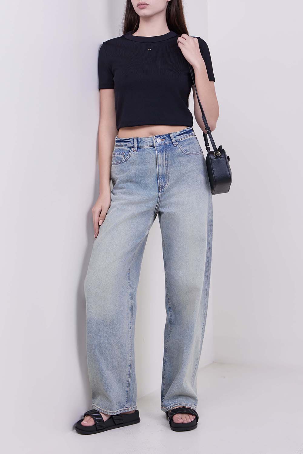 תמונת דוגמן קידמית של כפכפים